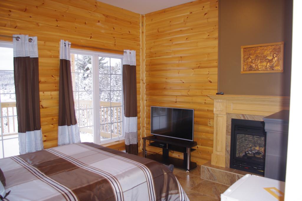 Hotel La Taniere 4*